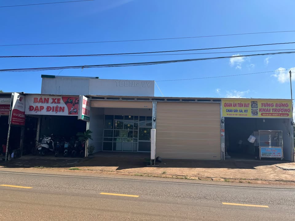 Nhà nguyên căn Mặt tiền Trường Chinh, Bảo Lộc 80m² - Mặt tiền kinh doanh hiệu quả!