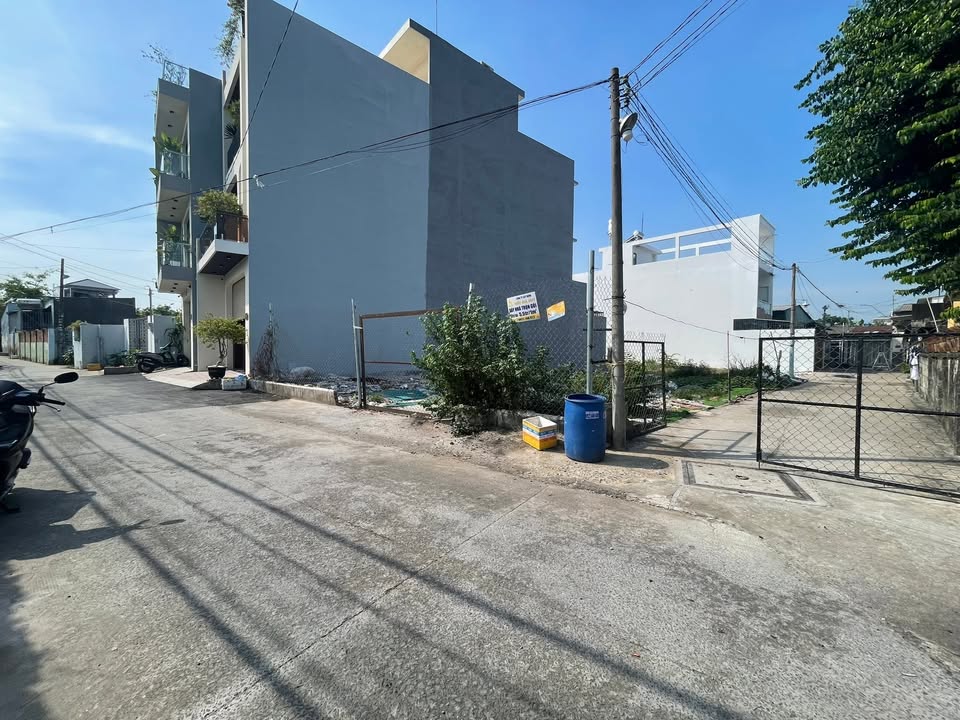 Đất Lô Góc 100m² Trịnh Thị Miếng Hóc Môn - Sát Quận 12, Giá 4.99 Tỷ