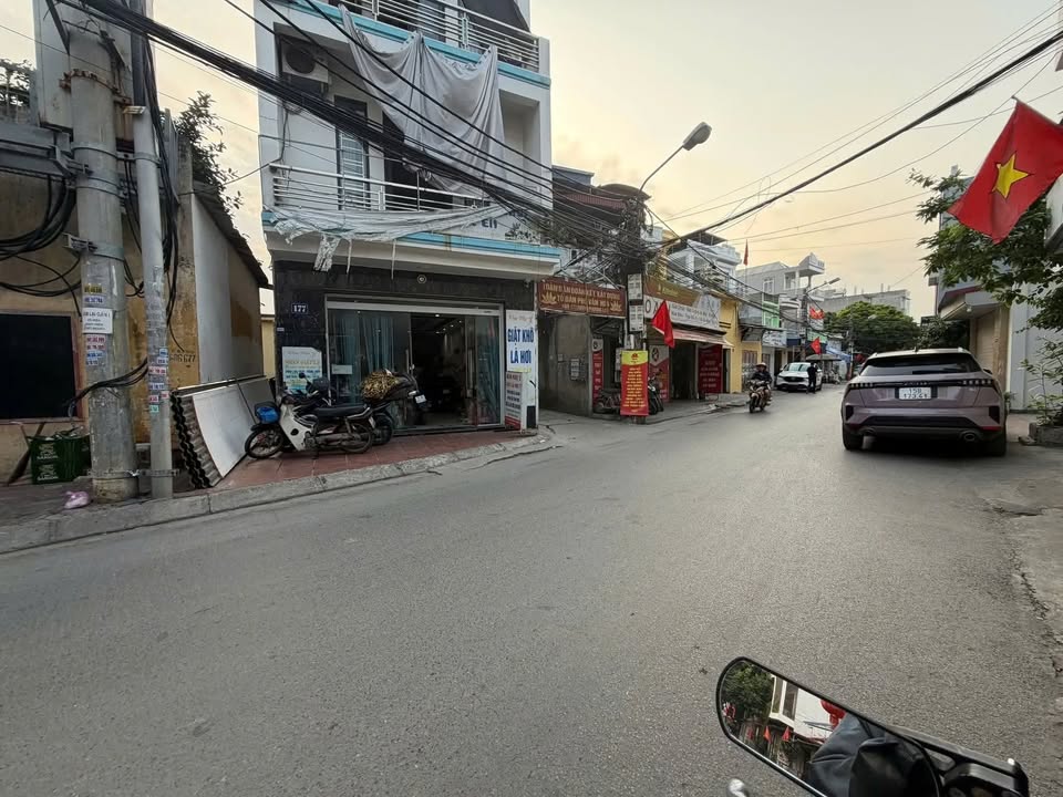 Bán Gấp Nhà Mặt Tiền Phương Lưu, Hải An - Kinh Doanh Đắc Lộc