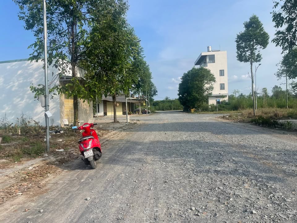 Đất nền KDC Hồng Loan, Cần Thơ - 90m² Hướng Tây Nam - Giá 2.5 tỷ