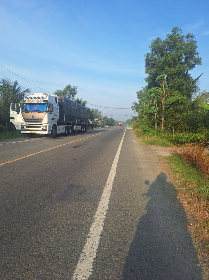 Đất Mặt Tiền HL173 Bến Tre - 700m² Thổ Cư, Giá 5.6 Tỷ - Kinh Doanh Đa Ngành