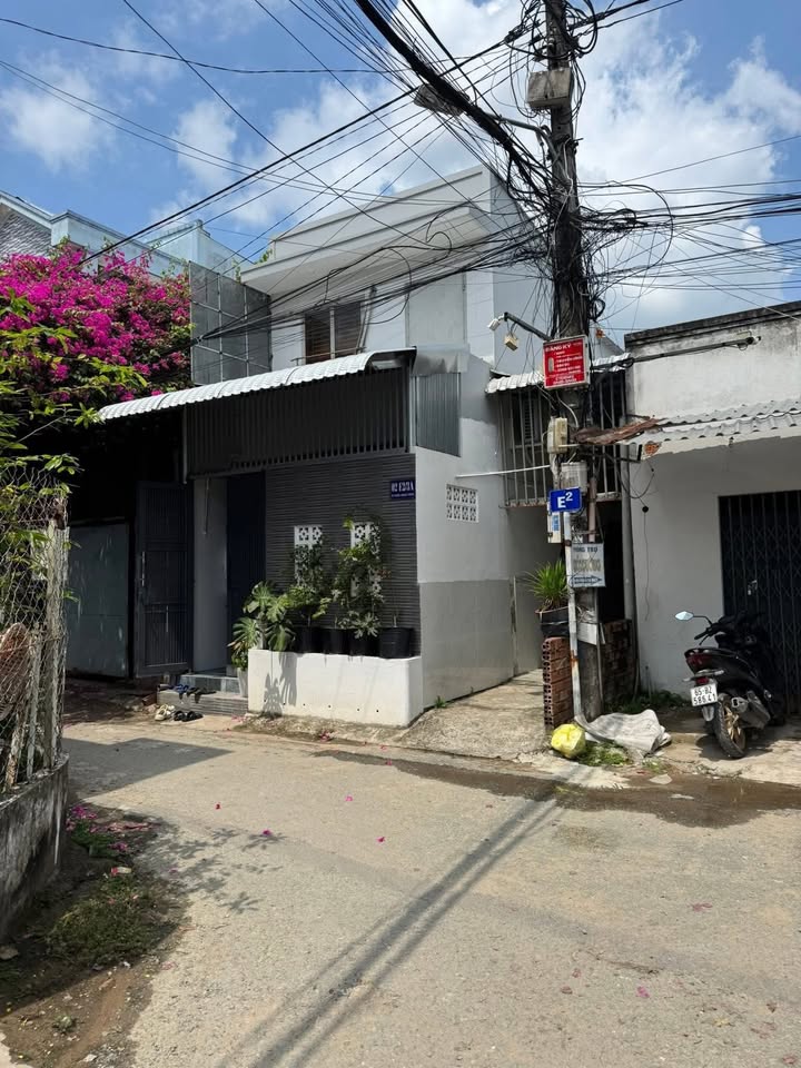 Nhà Trệt + 3 Phòng Trọ 100m² Sổ Đỏ - Lộ Ô Tô Gần Chợ An Bình, Cần Thơ - Giá 2.49 Tỷ