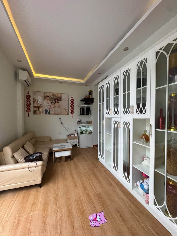 Nhà Phường Đông Vệ, 70m², 2 Tỷ - Ô tô lùi cửa, gần chợ, nhà máy bia