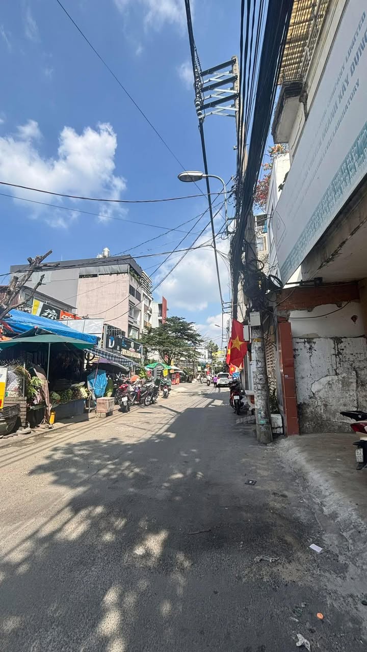 Nhà Hẻm Xe Hơi Nguyễn Hữu Cảnh, Bình Thạnh - 62m² Giá 7.5 Tỷ