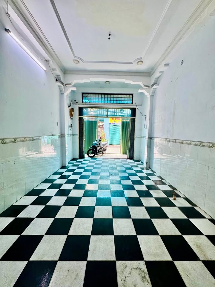 Nhà phố Âu Cơ Tân Phú 49m² - Mặt tiền kinh doanh đắc địa!