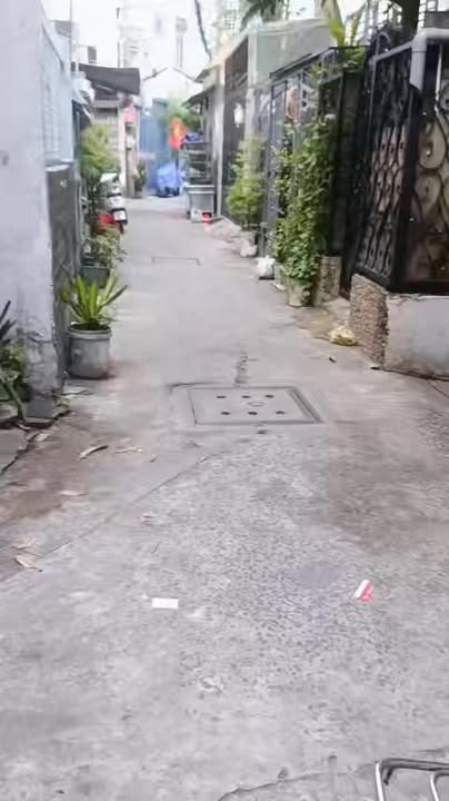 Nhà Hẻm 3m Luỹ Bán Bích, Tân Phú - 900 Triệu, Sẵn Ở Ngay