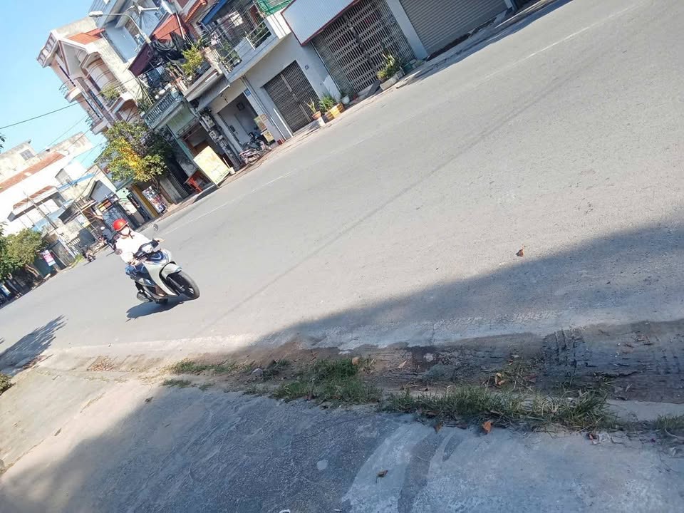 Đất Mặt Đường Đặng Xuân Bảng, Nam Định - 75m², Hướng Đông Bắc, 2.9 Tỷ