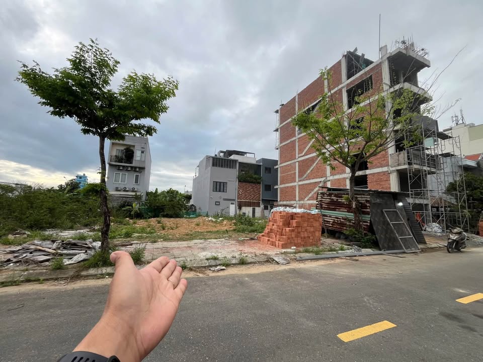 Bán đất KĐT Nam Hòa Xuân Đà Nẵng 105m² - Sổ đỏ sẵn sàng