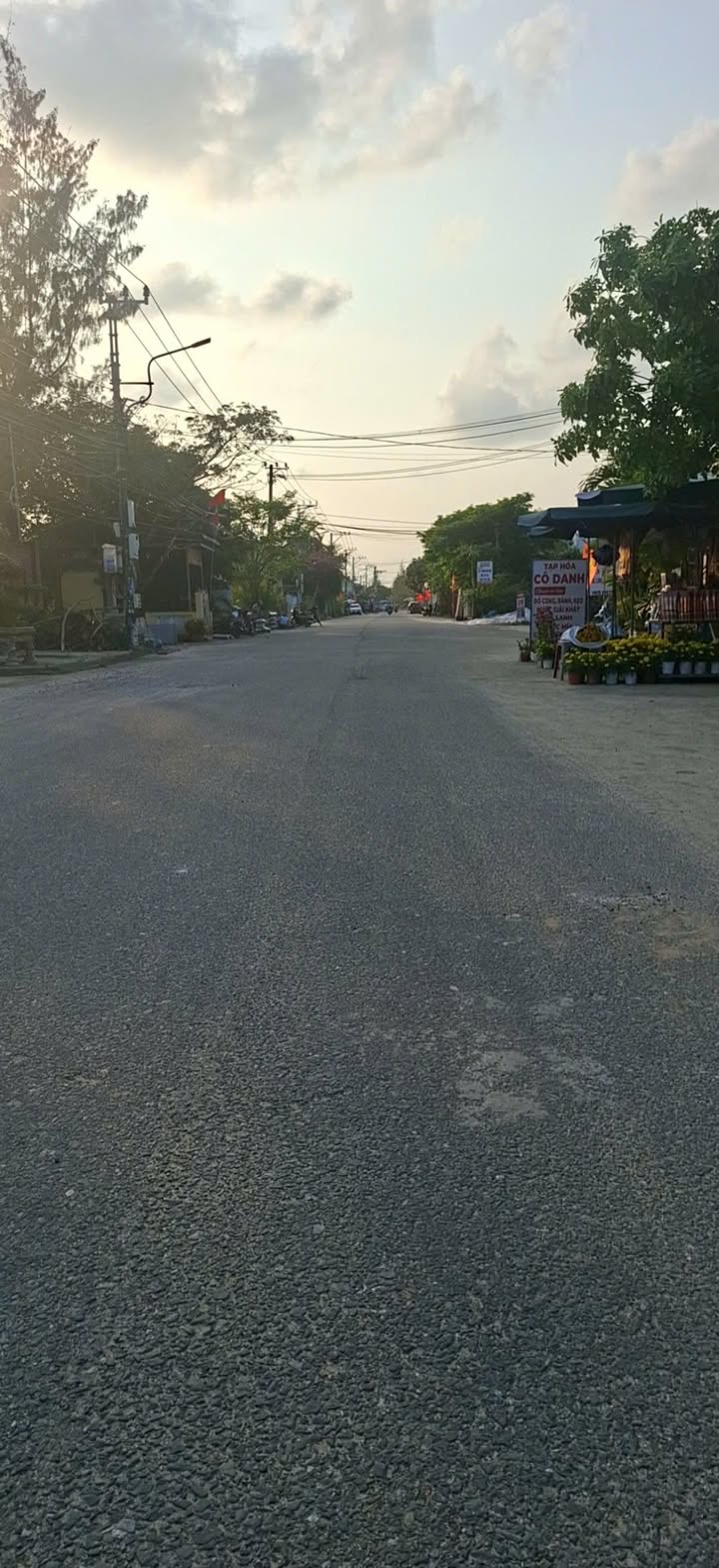 Đất Vàng Điện Nam Đông - 200m² Sổ Đỏ, Gần Biển & Hội An