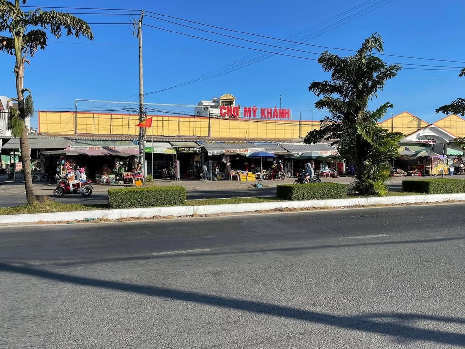 Nhà Mặt Tiền Nguyễn Văn Cừ, Cái Răng 179m² - Mặt tiền kinh doanh đắc địa!