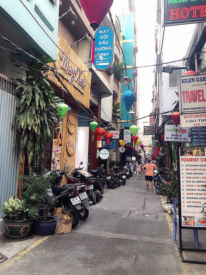 Nhà Mặt Tiền Phạm Ngũ Lão, Q1 - 65m² - 32.6 Triệu/Tháng - Dòng Tiền Ổn Định