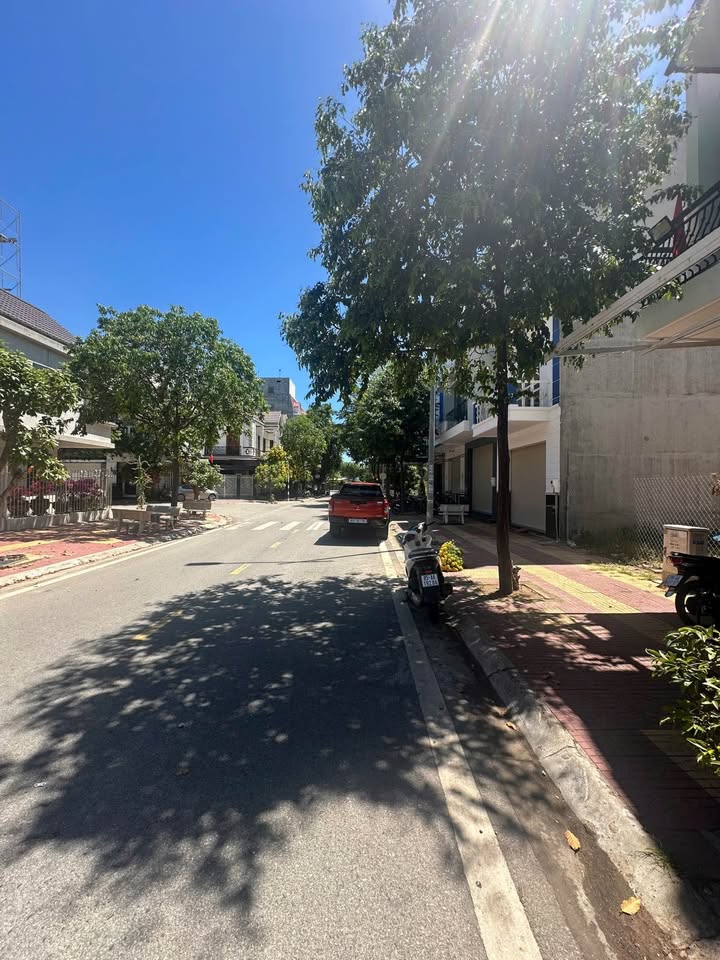 Nhà Phố Lê Anh Xuân Bình Chánh 113.51m² - Mặt tiền kinh doanh đắc địa