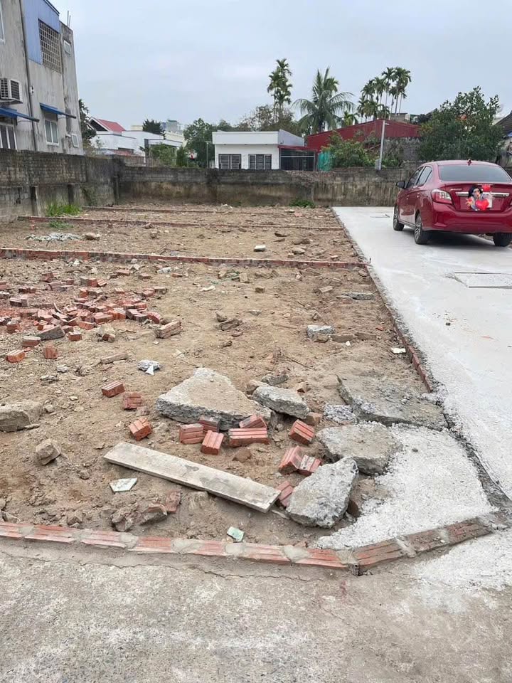 Đất Nền Vân Tra 42m² Sổ Đỏ - Giá 1.39 Tỷ, An Dương, Hải Phòng