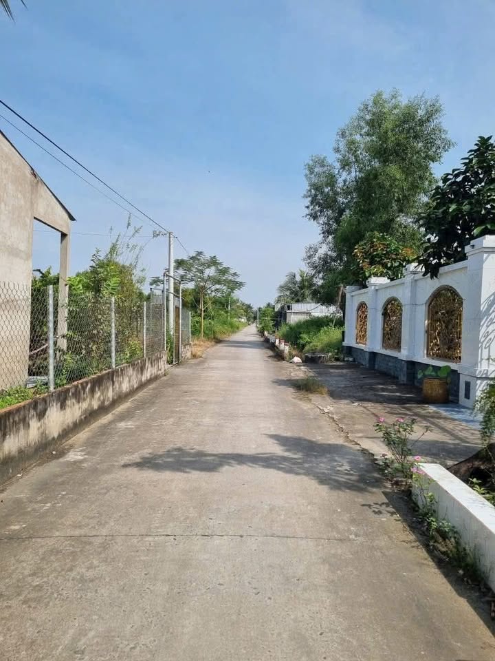 Bán Đất Vĩnh Long 180m² - Mặt Tiền Kênh Tập Đoàn 2, 500m Đại Lộ Đồng Khởi