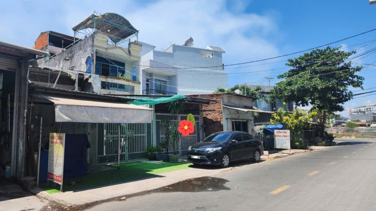 Mặt Tiền Bến Phú Định Q8 - 267m² - 10 Tỷ - Kinh Doanh Đa Ngành