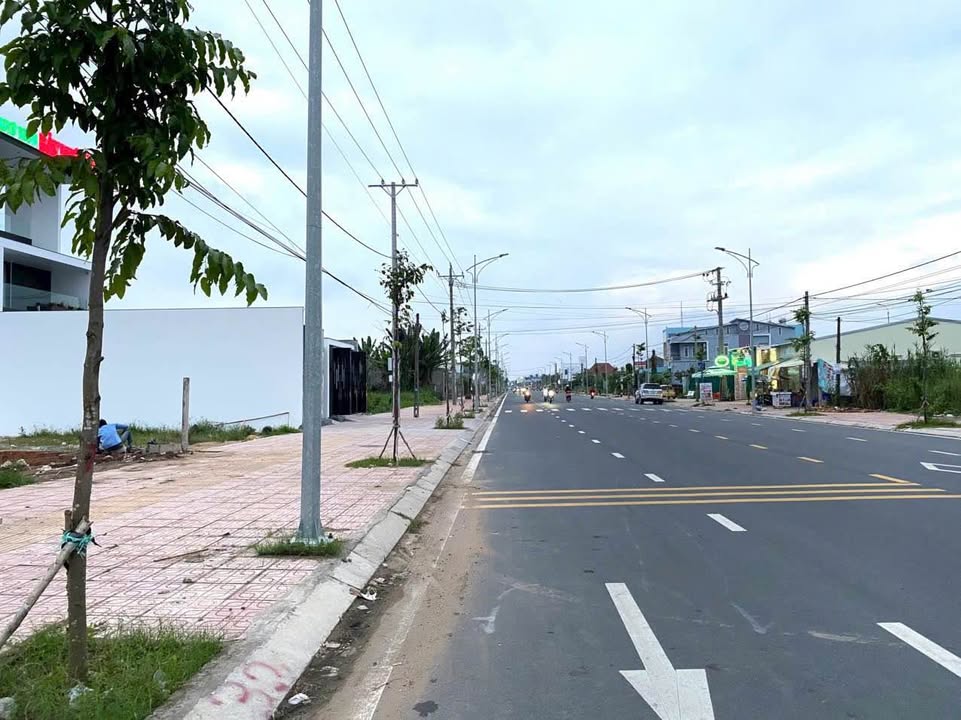 Đất nền Phường 3 Vĩnh Long 104m² - Sổ đỏ chính chủ, xây dựng ngay!