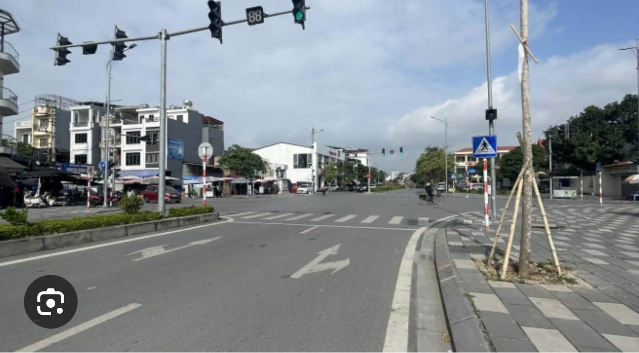 Nhà mặt tiền Lê Quang Đạo 40m² - Vị trí đắc địa, KD ngay!