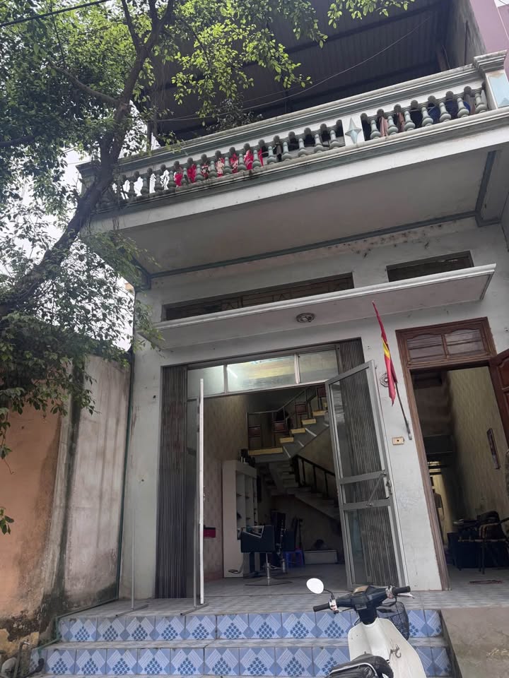 Nhà 88.4m² Mặt Tiền QL4E, Lào Cai - Giá 1.5 Tỷ, Kinh Doanh Tốt