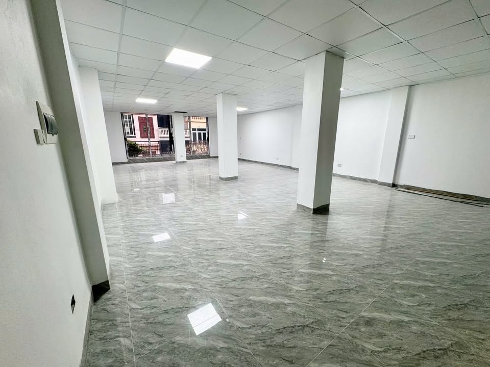 Văn phòng 110m² Nguyễn Xiển, Thanh Xuân - Giá 16 triệu/tháng