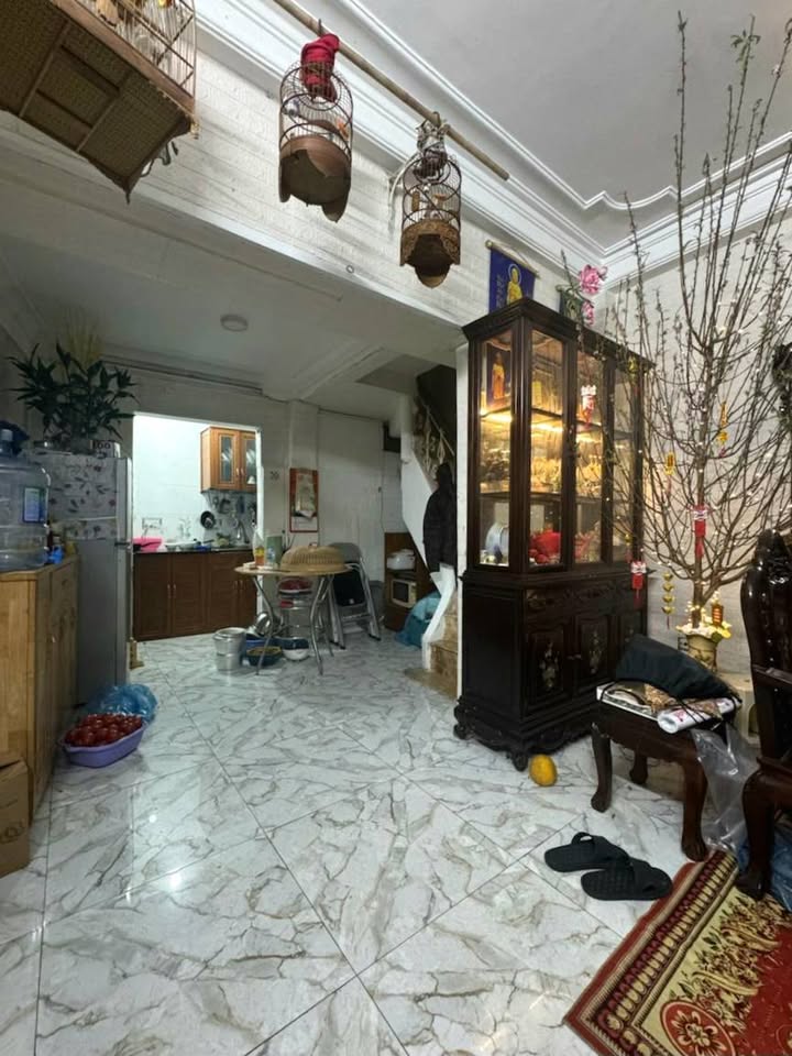 Nhà 33m² Đống Đa - Sổ đỏ chính chủ, giá 6.9 tỷ