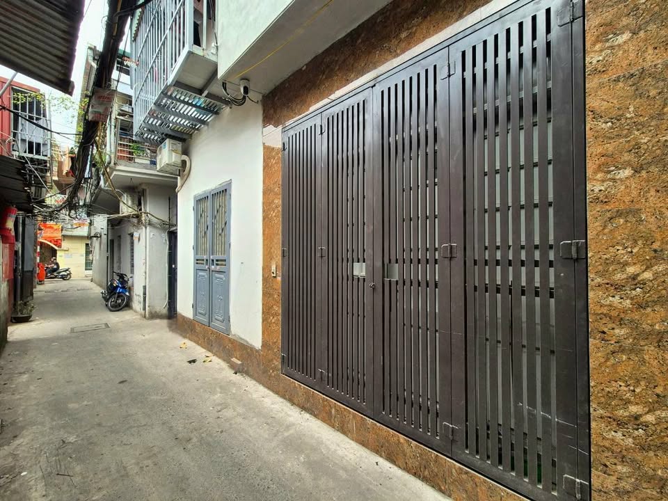 Nhà Lô Góc Định Công Thượng 33m² (4 Tầng) - Giá 2.98 Tỷ, Sẵn Sàng Vào Ở