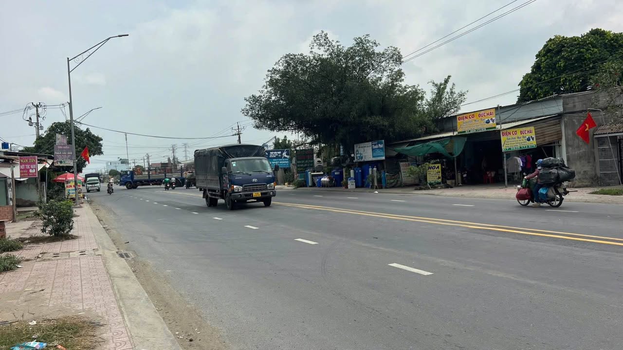 Đất Mặt Tiền TL824 Đức Hòa Đông 156m² - Giá 4 Tỷ, Kinh Doanh Sầm Uất