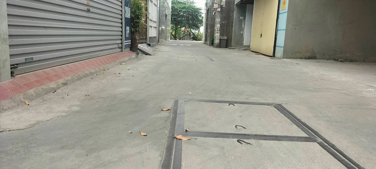 Nhà Lô Góc 46m² Trung Tâm Quang Minh, Tân Phú - 4PN, Ô Tô Tránh