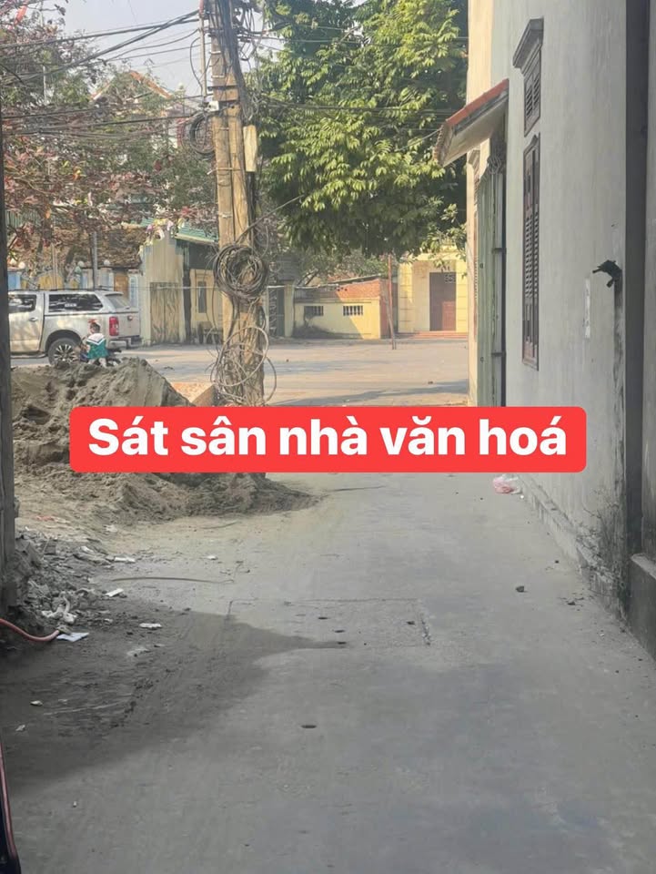 Bán đất Phù Khê - 51m² - Ngay sân Nhà Văn Hóa - Giá 2.x tỷ