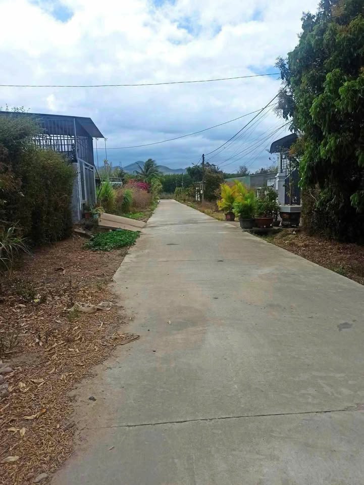 Đất nền Đường Cù Huy Cận, Kon Tum 50m² - Sổ đỏ chính chủ