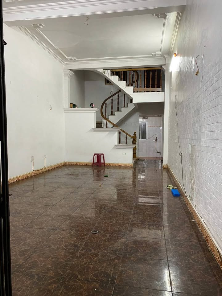 Cho thuê nhà riêng 70m² Cát Dài, Lê Chân - 3.x triệu/tháng