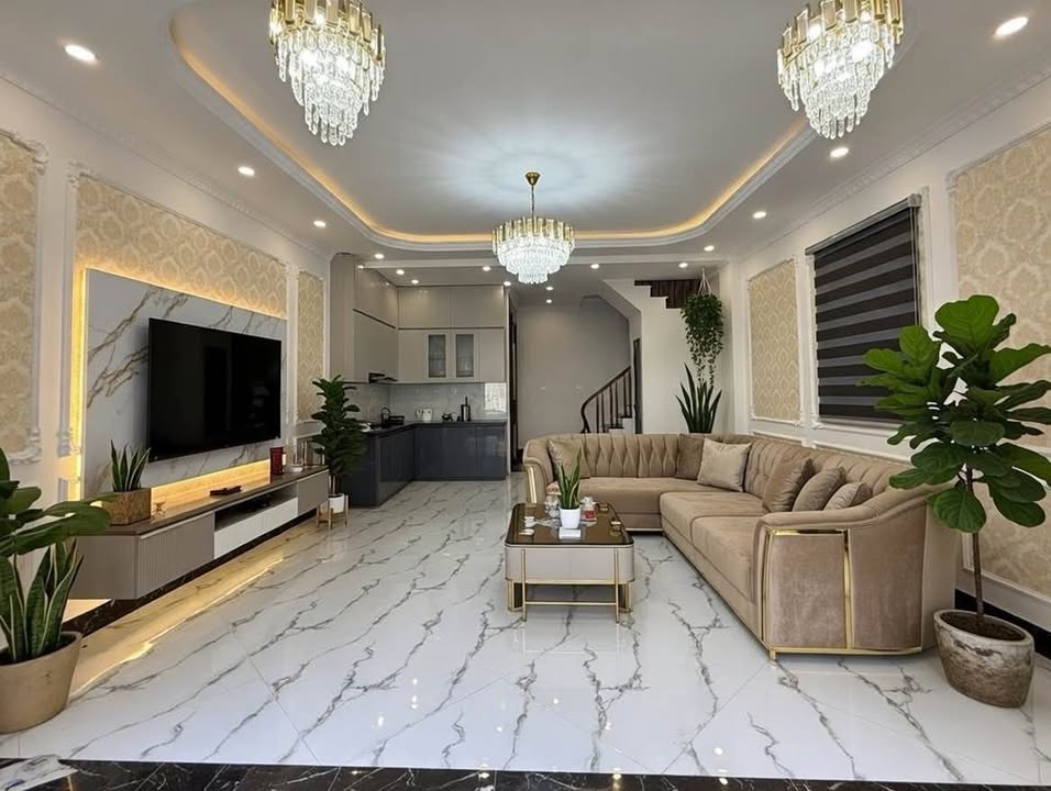 Nhà 6 tầng thang máy Phường Phúc Lợi, Long Biên - 60m² - 8.5 tỷ