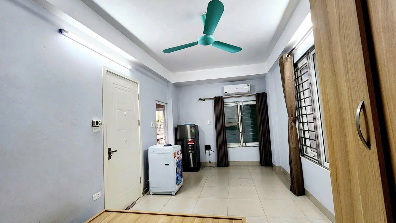 Cho thuê nhà Chùa Láng 25m² full đồ, có thang máy - Sẵn sàng đón khách