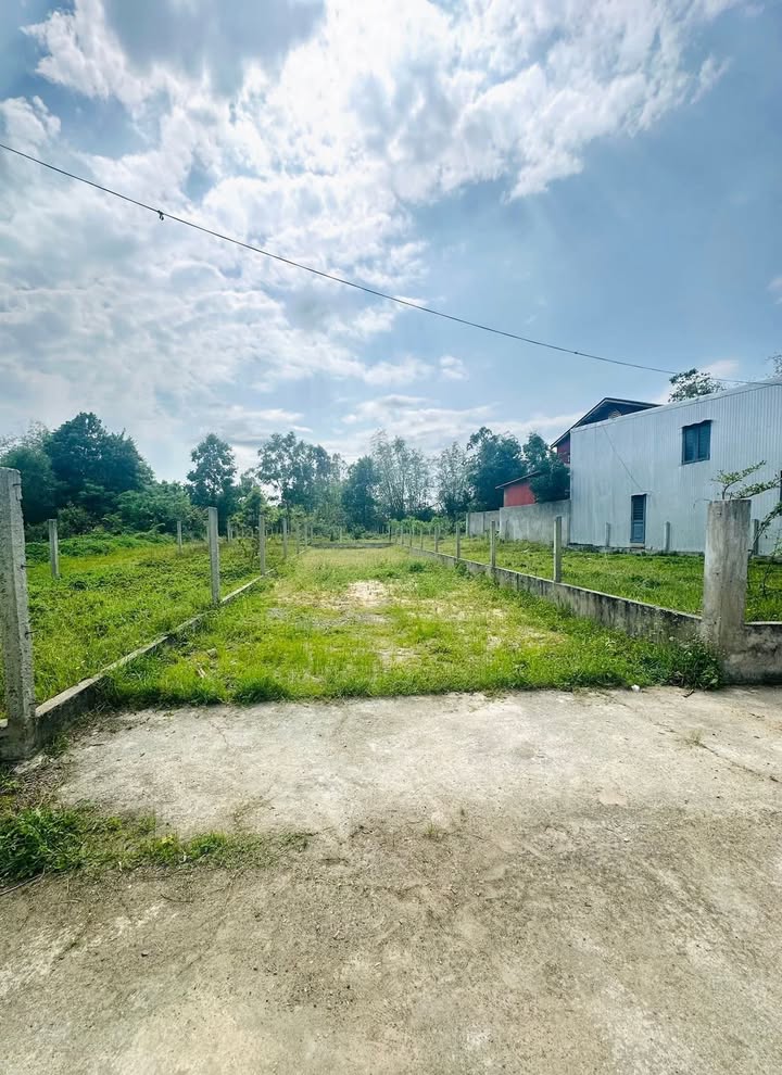 Đất nền Hòa Tiến 122m² giá 1.28 tỷ - Sổ đỏ chính chủ!