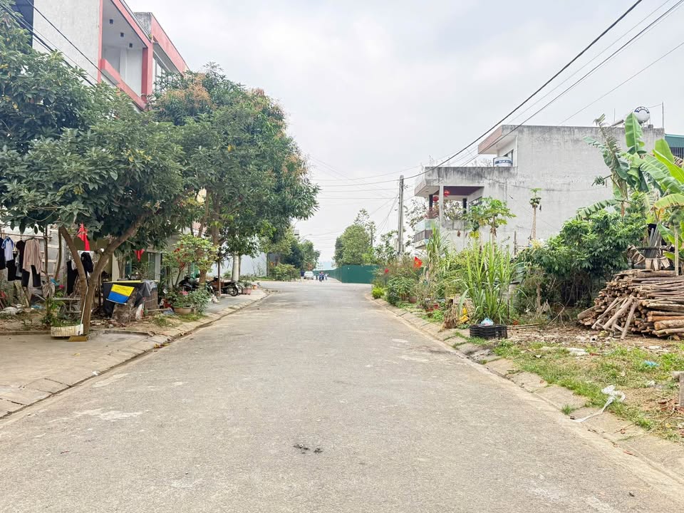 Đất nền Đường B9 Lào Cai 125m² - Sổ đỏ chính chủ, tiềm năng tăng giá!