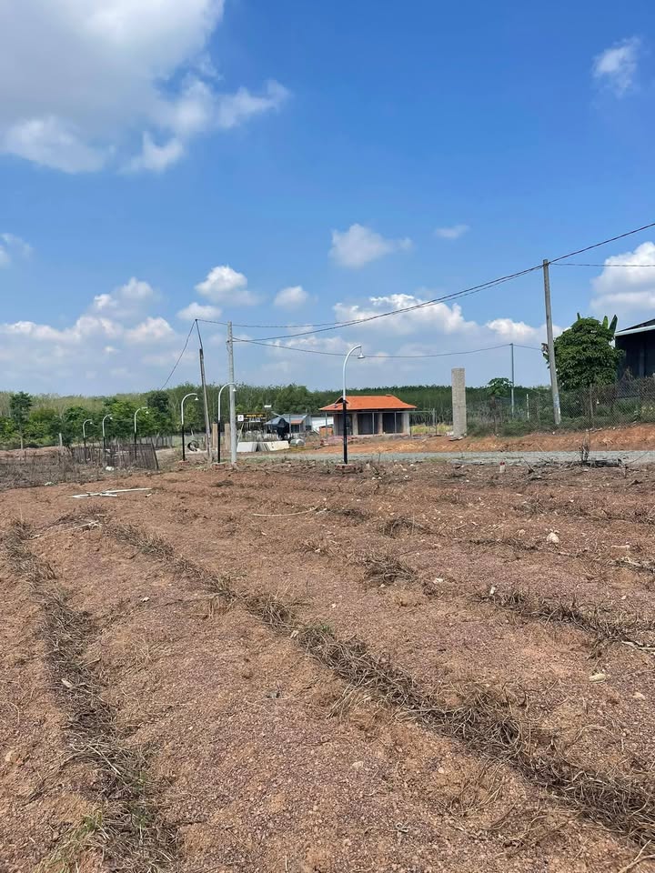 Đất nền Chơn Thành Bình Phước - 2 Lô Liền Kề 200m² - Giá 490tr/lô - Sổ Đỏ Sẵn Sàng