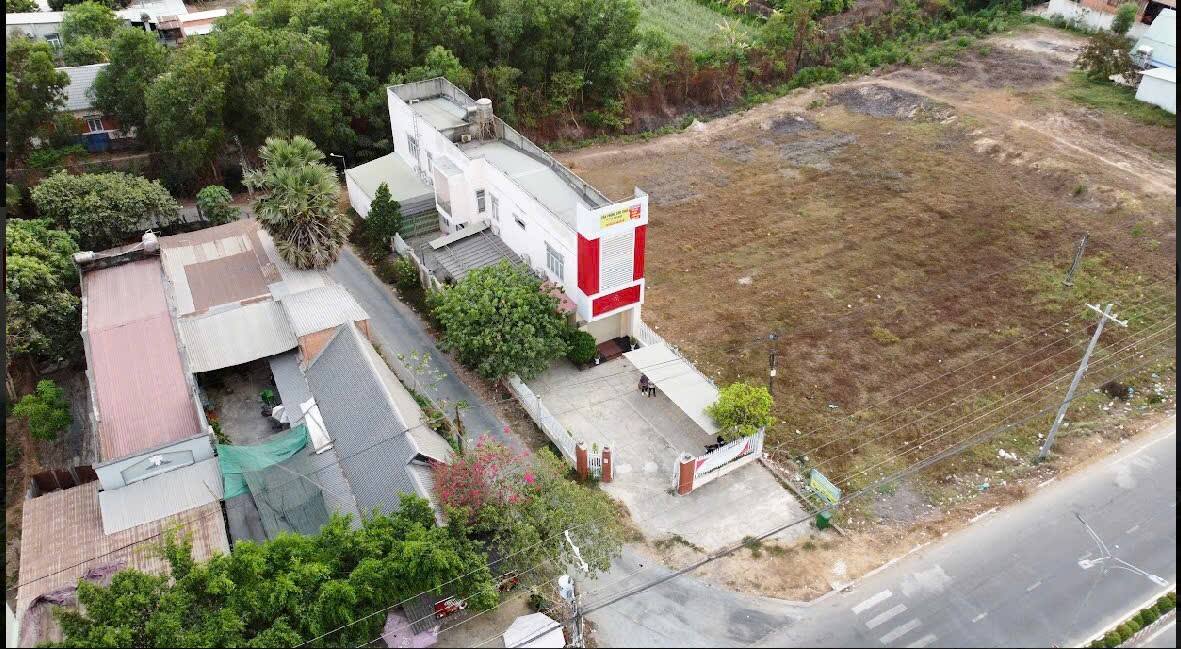 Mặt Bằng Kinh Doanh Mặt Tiền Quốc Lộ 22 Trảng Bàng - Sẵn Sàng Hoạt Động