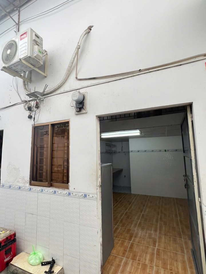 Phòng trọ gác lửng 3/2 Cái Răng Cần Thơ 2.2 triệu - Full nội thất!