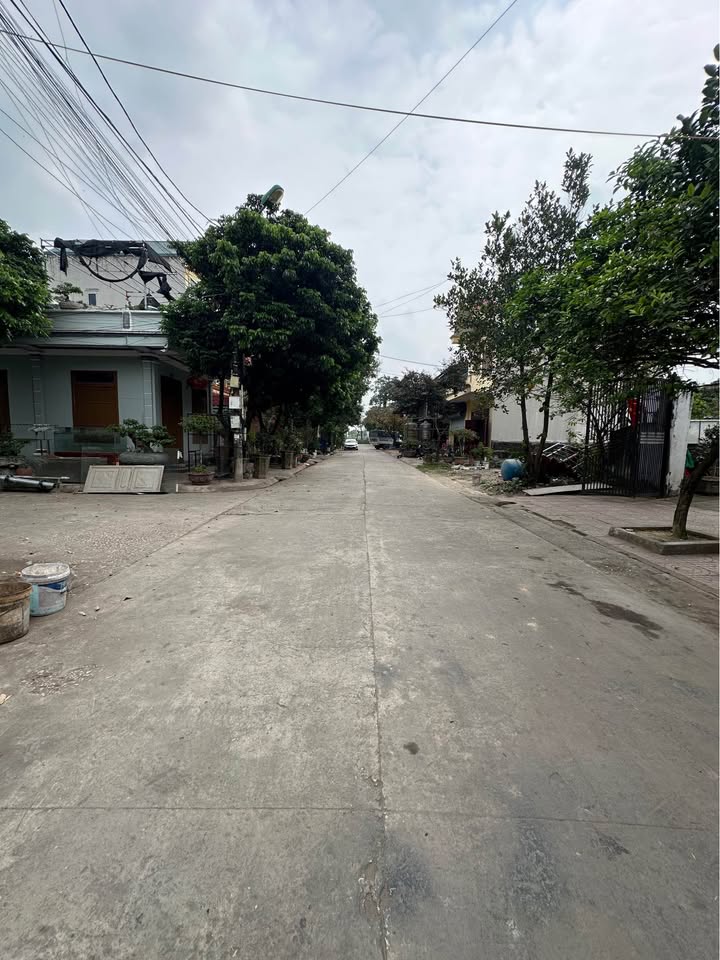 Nhà Phố Chu Văn An - Nam Bình 102.5m² Chính Chủ, Sẵn Sàng Kinh Doanh/Ở