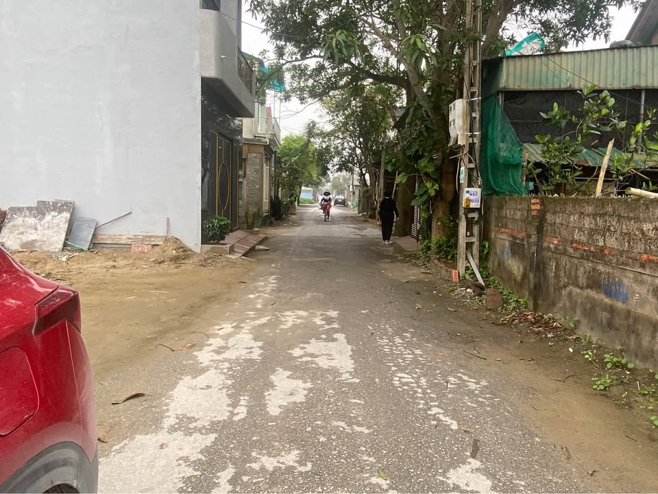 Đất nền Thái Hòa 104m² tặng nhà - Sổ đỏ chính chủ, đường ô tô!