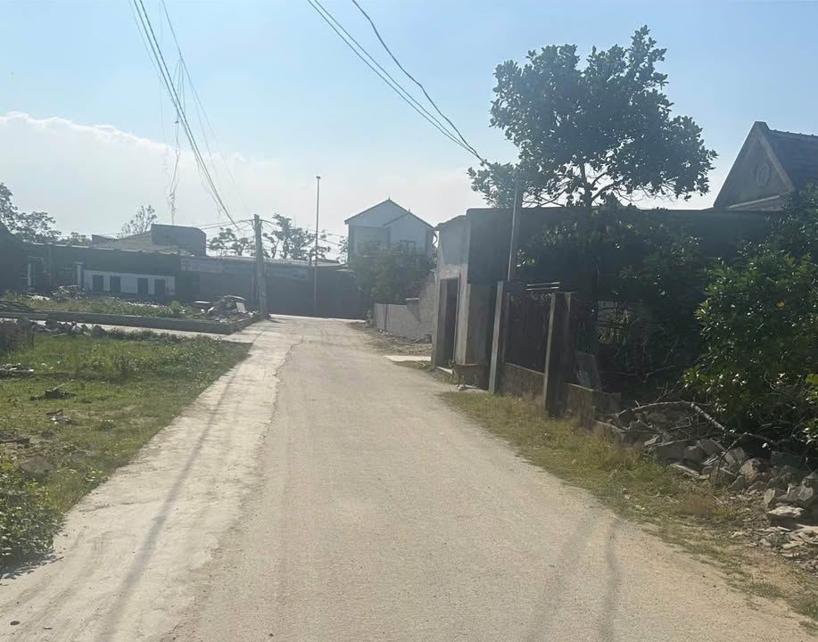 Đất Nền Nghi Phong - Sổ Đỏ 96.5m² Hướng Đông Nam, Sát Đường Lớn