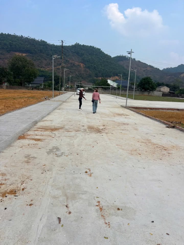 Đất nền Tề Lễ, Tam Nông 100m² - Sổ đỏ chính chủ!