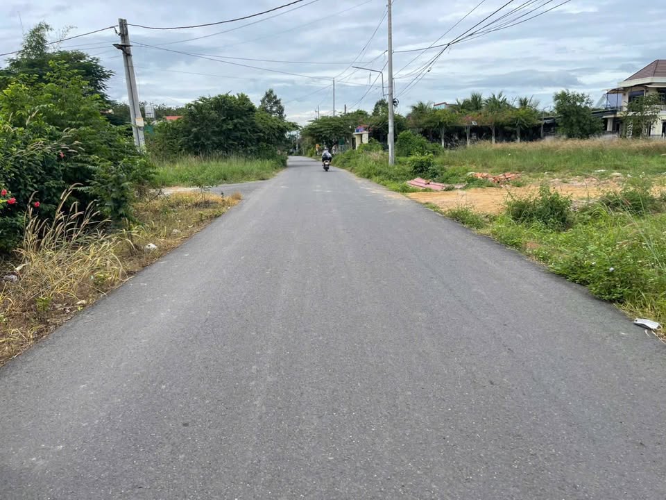 Đất Mặt Tiền Đường Suối Nhum Tân Phú 150m² - Giá Đầu Tư 1.55 Tỷ