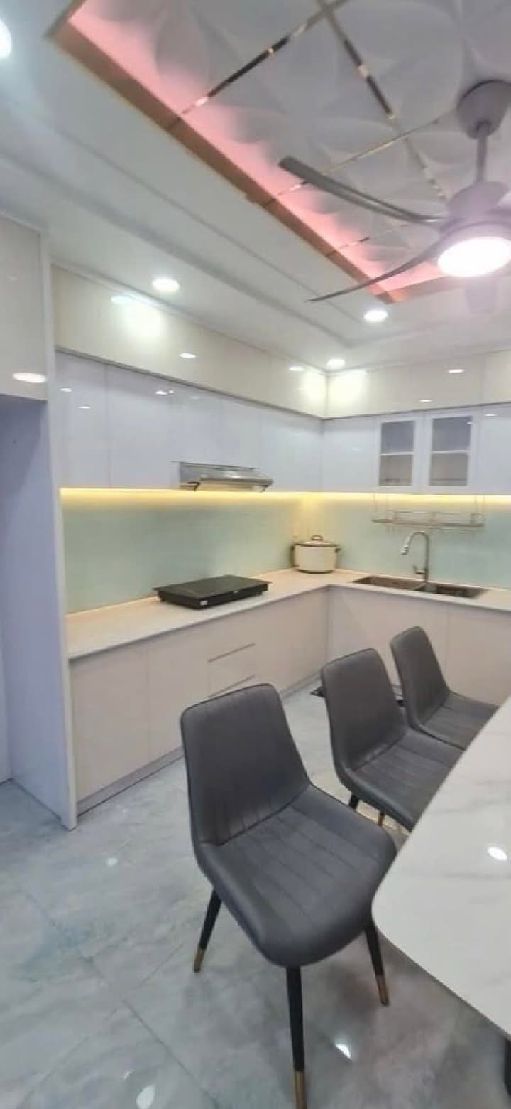 Nhà 5 Tầng Tân Kỳ Tân Quý, Tân Bình - 8 Tỷ, Sẵn Ở Ngay