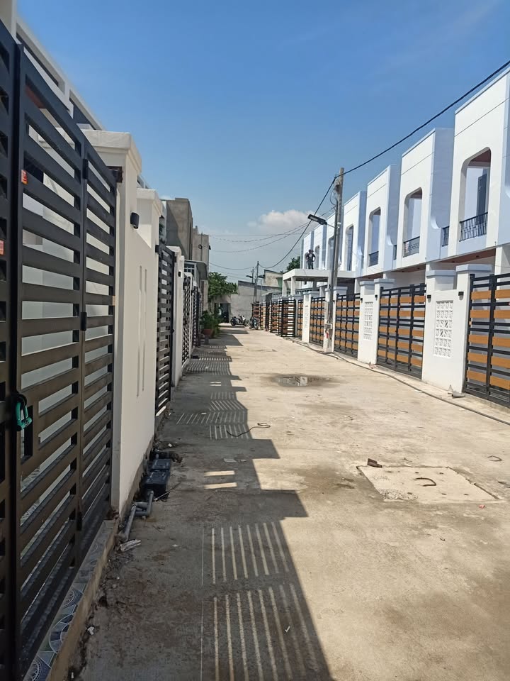 Nhà Riêng Hương Lộ 7 Dĩ An 80m² - Sẵn sàng ở ngay!