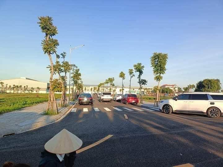 Đất Lô Góc Vũ Quí, Kiến Xương 200m² - Sổ Đỏ Rõ Ràng, Giá Đầu Tư 2.x Tỷ