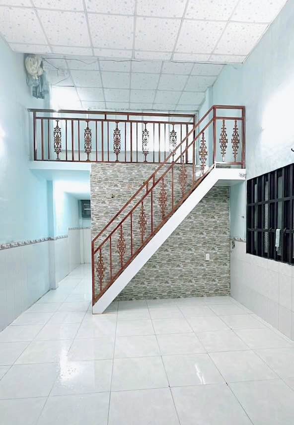 Nhà Cấp 4 Gác Lửng Nguyễn Thị Khắp Dĩ An 42m² - Giá 1.35 Tỷ