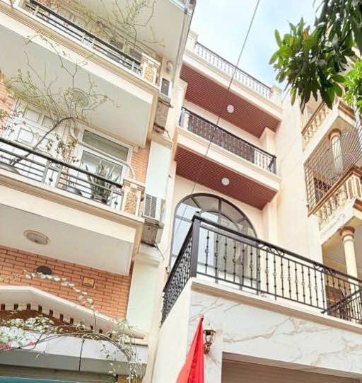 Nhà Phố Tôn Đức Thắng 84m² 27.5 tỷ - Vị trí đắc địa!