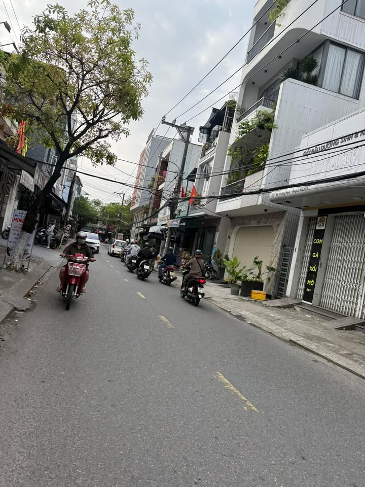 Nhà Cấp 4 Mặt Tiền Trưng Nhị, Hải Châu 110m² - Kinh Doanh Ngay!