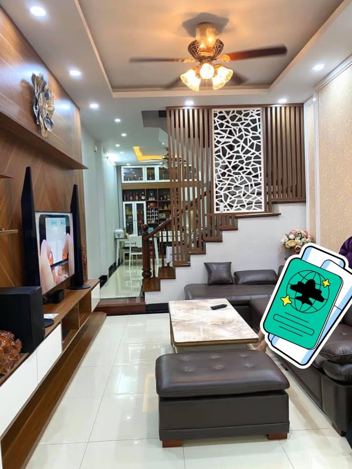 Nhà Riêng Đông Ngạc 43m² giá 7.4 tỷ - Sẵn sàng ở ngay!