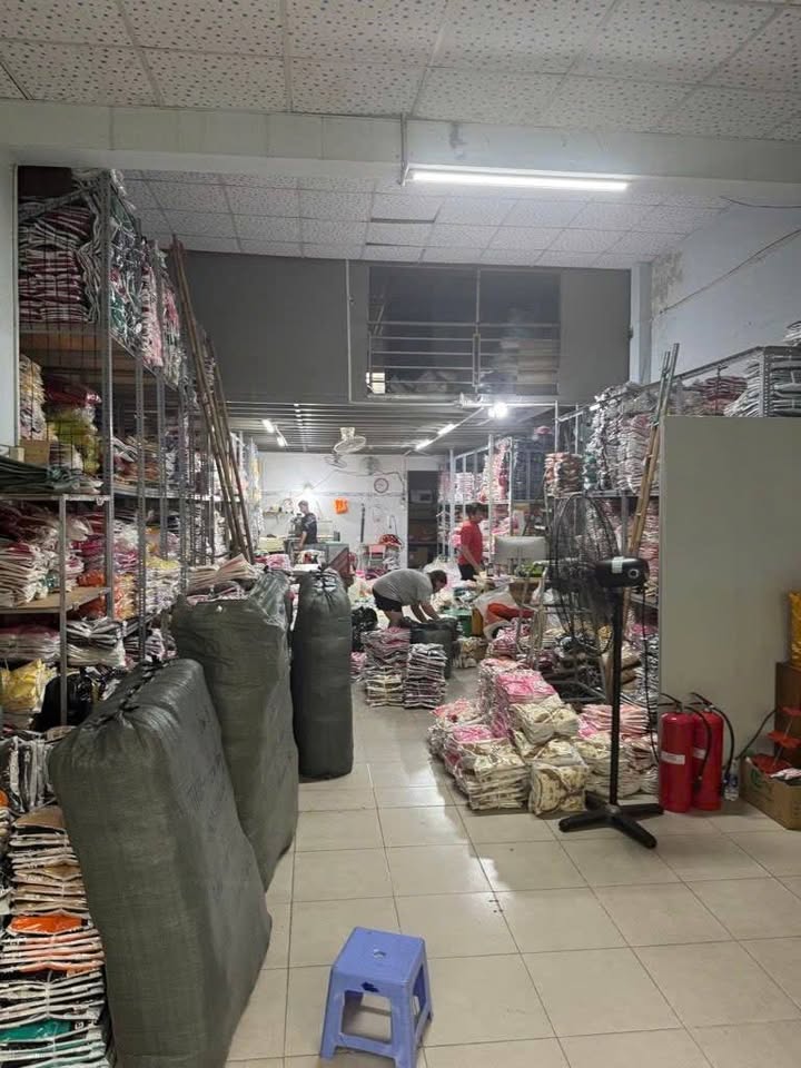 Nhà riêng Đ.SÔ12 Bình Tân 106m² - Ô tô vào tận nhà, kinh doanh đỉnh!